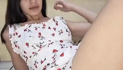 Duduk di Berbagai Posisi, Mana Yang Paling Kamu Sukai?