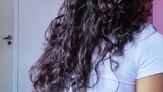 Hot Brazilian Brunette with Natural Breasts Asking You to Cum for Her - Espuletinha