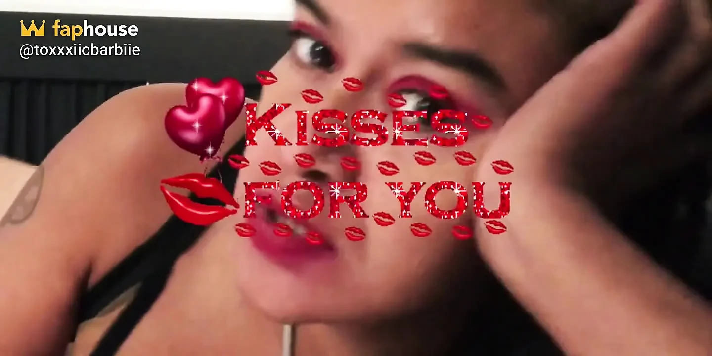 Xhamsterlive: Kisses for You From Barbiie