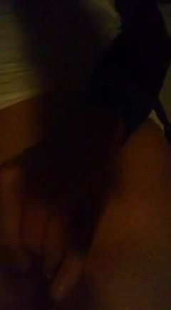 Chick shows me, that she is ready to cheat