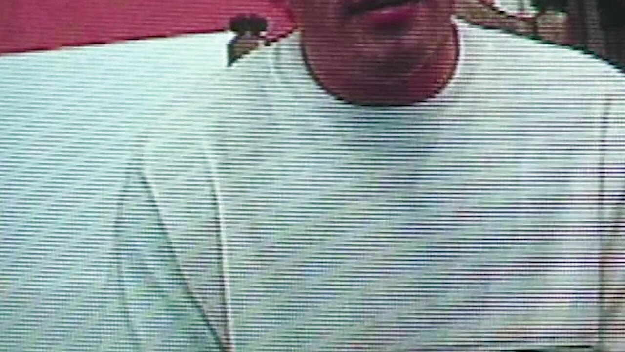 dunkle Lust läuft komplett aus dem Ruder mit frechen