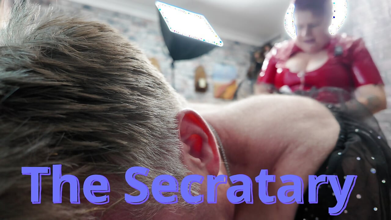 Sekretarz Ep2: Sekretarz kontratakuje część 5