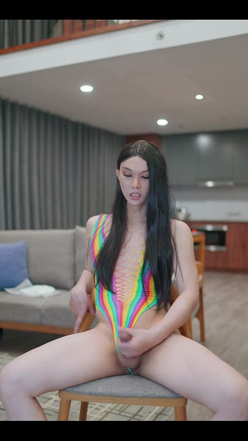 Suck Me Like I'm Your Only Queen