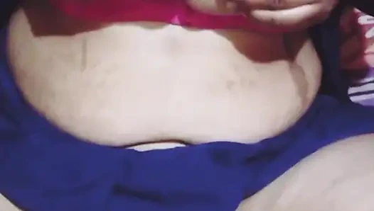 Большие сиськи Savita Bhabhi в киске дези Savita Bhabhi