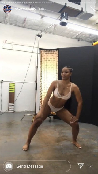 Redbone stripper jiggly booty pt.2