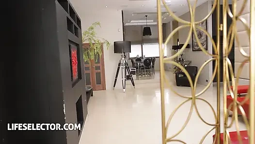 Kesepakatan hot audrey reid di rumah