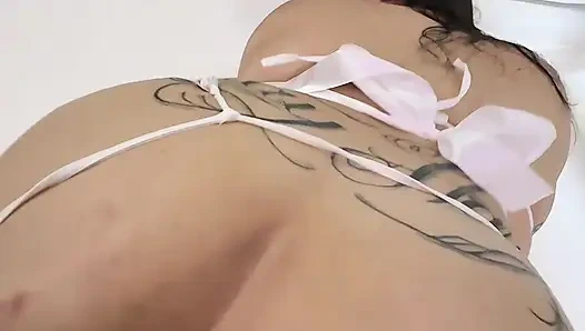 Dieser Follower kam aus Rio de Janeiro, nur um meinen Arsch zu ficken, er hat Druck auf mich ausgeübt und mich schön zum Kommen gebracht