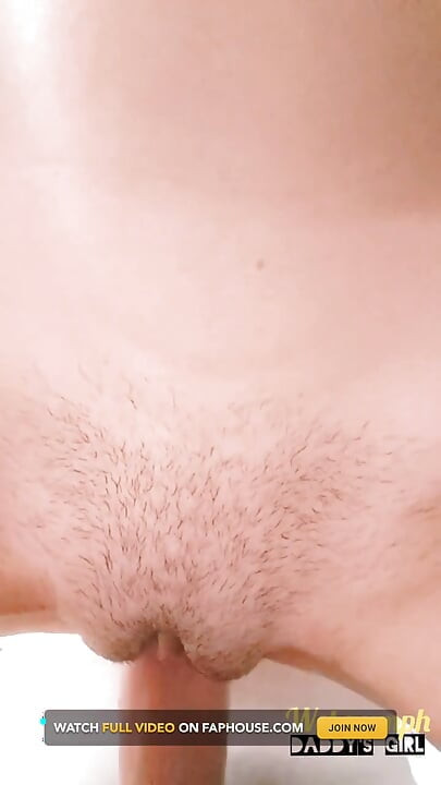 Stepdaddy's Fat Cock Fucks Tight Pussy Stepdaughter to Orgasm