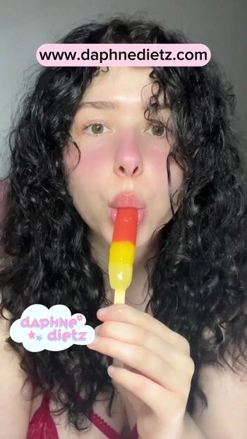 May I try your popsicle and lick it extensively? 
DaphneDietz