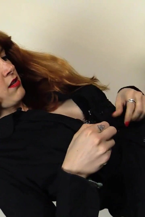 Irina pissing in her shoes