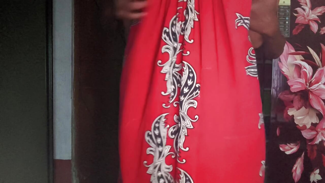 Desi Θεία άγριο γαμήσι Θεία στο σπίτι της