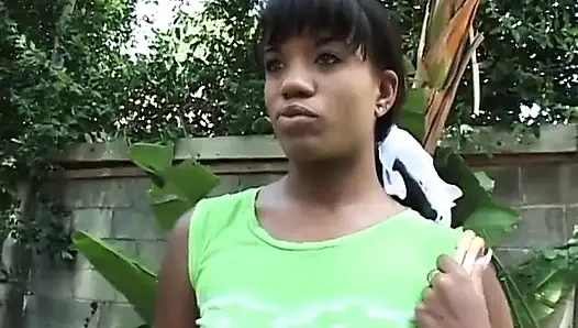 Horny babe likes it when she gets a huge pole banging her wet pussy