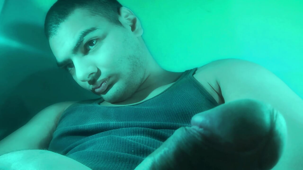 Number One - Masturbation Up Close - Until Finish - Green