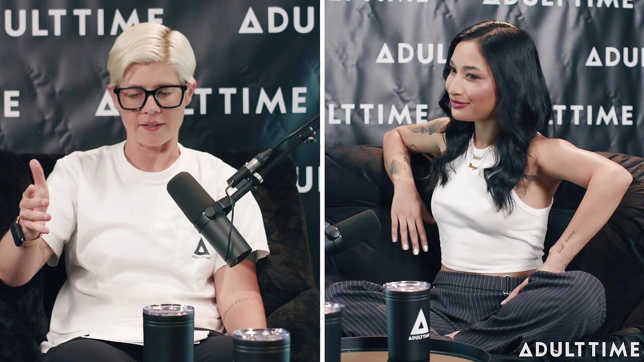 Avery Black Dry Humping, True Crime, & Directing VR Corn  the Adult Time Podcast