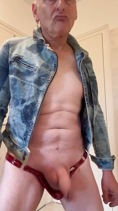 Gay Me in Sexy Jeans and Thong