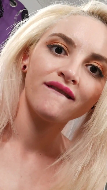 Femdom teen Lola Fae lets you out of chastity for JOI