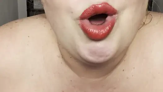 Spät in der nacht gesichtsbesichtige zu hause bei reifer bBW