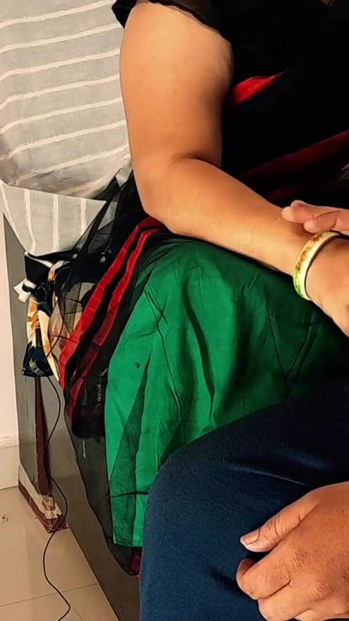(CLOSE UP ANAL)WOMAN WANTS HARDCORE IN HINDI | Clip 1