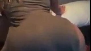 Hot twerk babe accidental show her pussy on camera