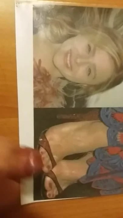 My devotion to Chloe Grace Moretz feet