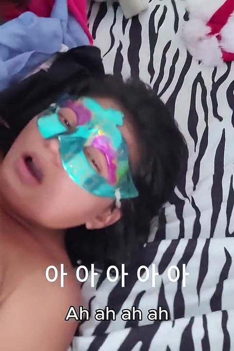 Christmas Stepmom Fucks Stepson - Hardcore Anal Sex & Cumshot