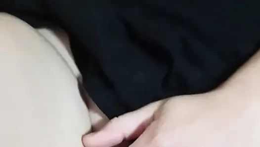 Istri beutyfull dientot sama dildo ukuran kontol besar pria kulit hitam sama suaminya