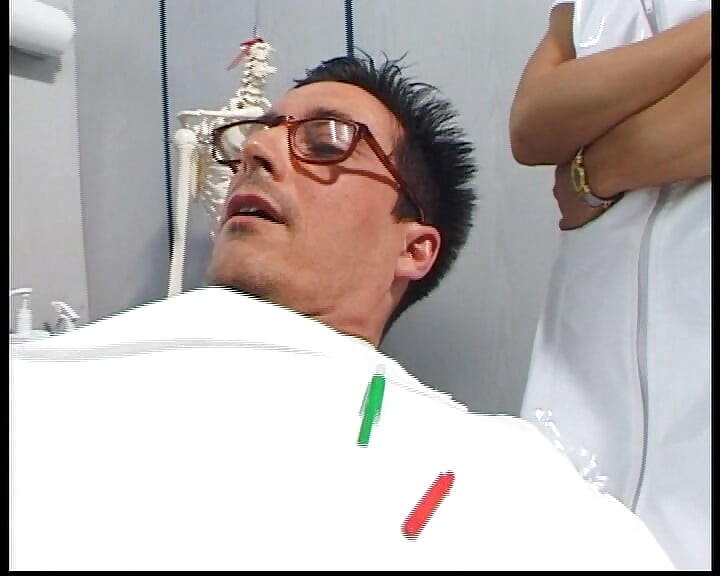 Pretty German nurse gets a facial after hot klinik sex