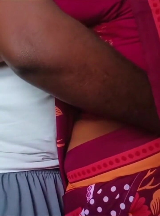 Ammu Remove Saree Romance with Boy Friend