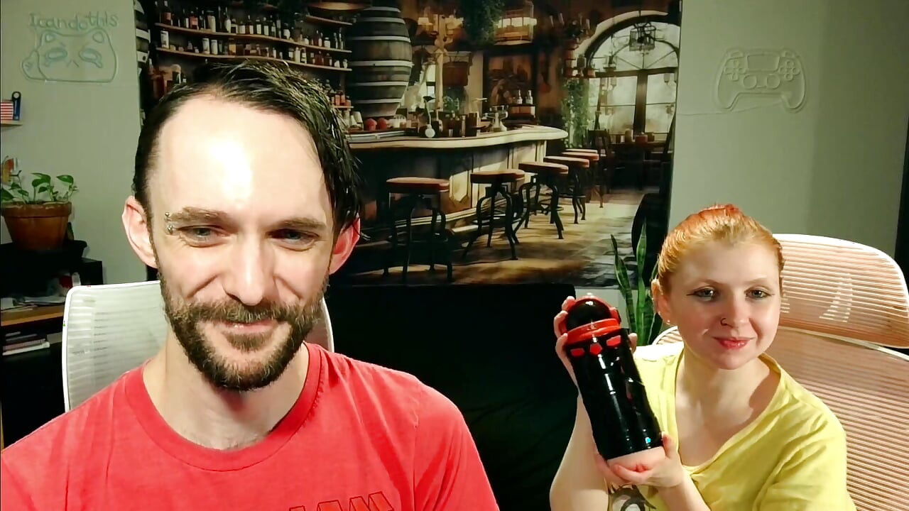 Jahuno suge și vibrează pizda de buzunar Unboxing