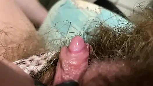 Sabah orgazmı büyük klitoris aşırı yakın çekim süper kıllı amcığı ovuyor