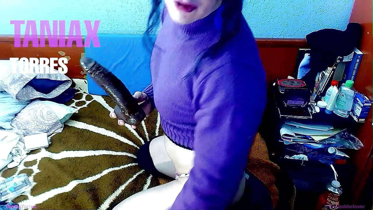 Taniaxtorres melakukan sissytherapy