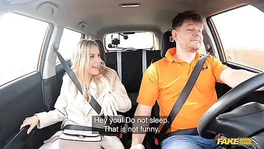 Fake Driving School - ярость дороги, за которой следует грубый трах, везучие Bee Can не ждать камшота на лицо