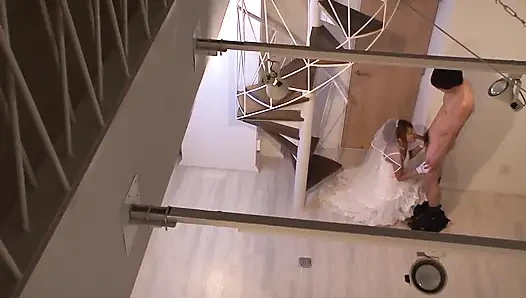 Meine beste freundin fickte meine zukünftige ehefrau an unserem hochzeitstag