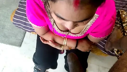 Neu verheiratete Bhabhi wird von Devar gefickt