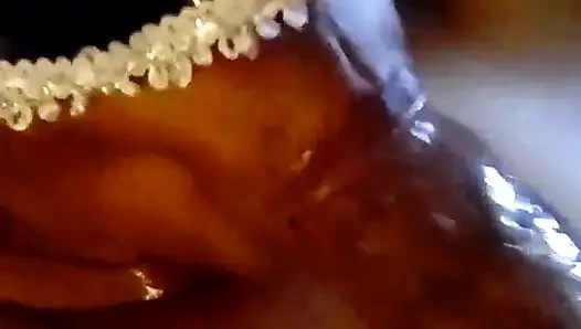 Дико-лизательница в маске!!