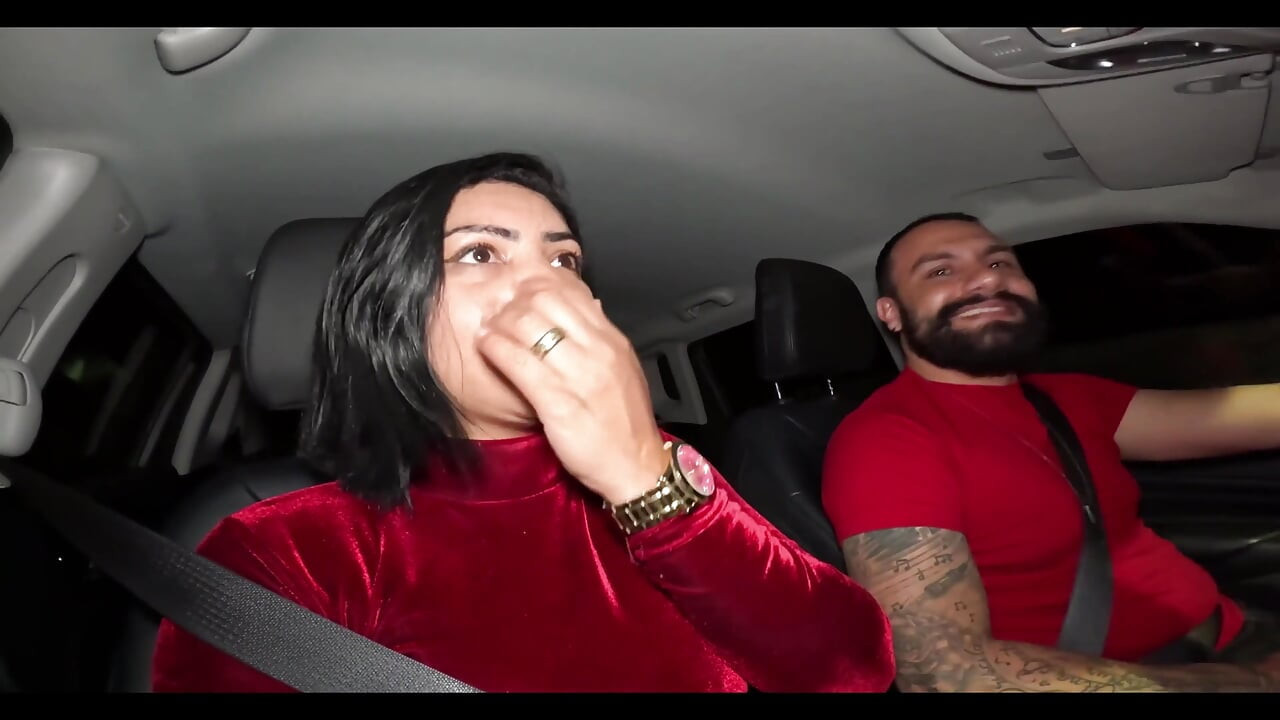 Cum-filled Ass in the Car! Wife Takes It Raw and Husband Fucks Her Cum-loaded Hole!
