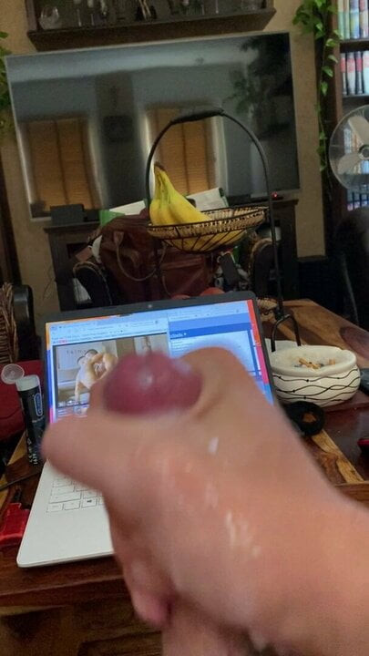 Cum shoot