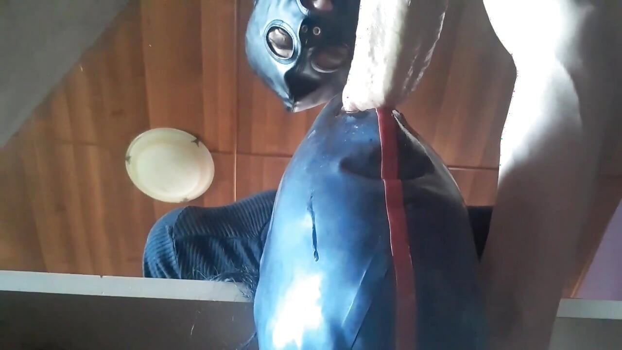 17 minute de muie extremă legată și oral adânc în gât cu ejaculare înăuntru orală masivă