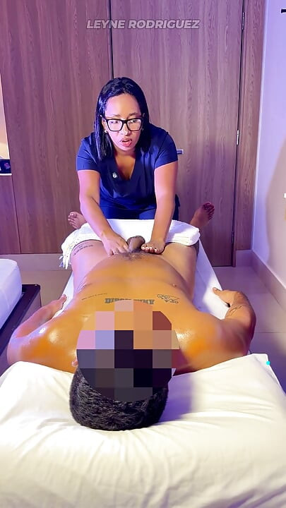 Sensual Manual Massage POV - Big Built Amateur Guy Happy Ending
