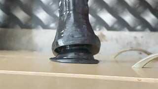 Glavni dildo Sedap