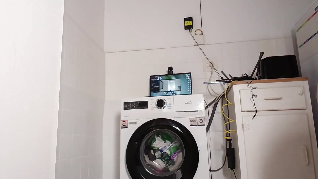 安装我的新路由器 - 裸体!