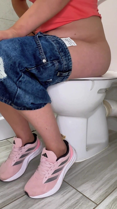The Daily Toilet S2 Episode 12
