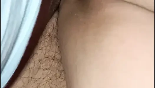 Indian Bhabi Seduces the Delivery Boy - A Hot and Passionate Encounter"