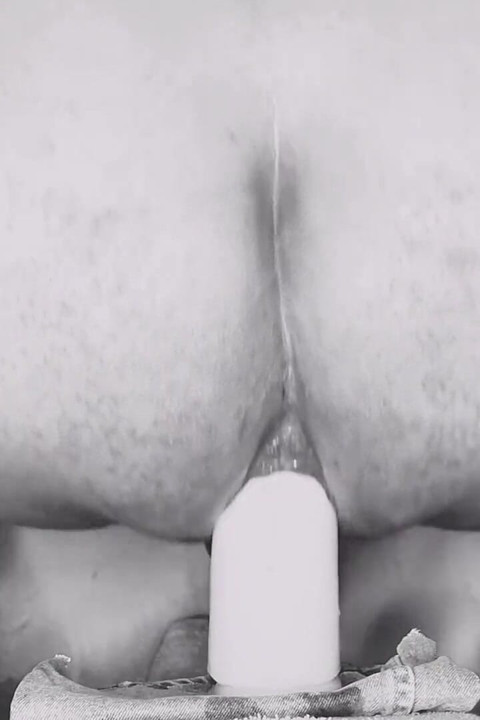 Jeg gjorde min xl dildo endnu større