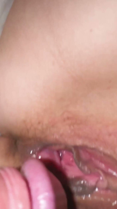Kinky 18 years girl says: You guys, stop shine a flashlight into my anus! | Clip 1