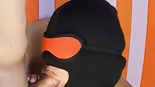 Maskeli oral seks olgun