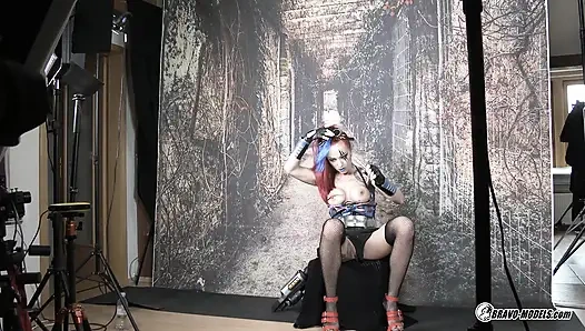 Anne Wild - 399 - Photoshoot Backstage