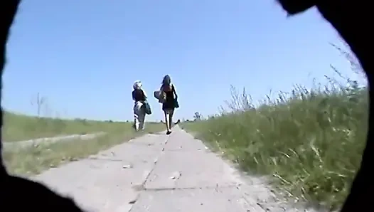 Anne Kız Dışarıda Anal Seks Dildo Ile