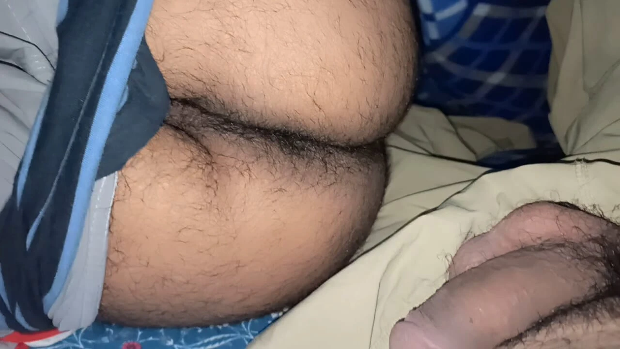 印度同性恋在午夜被室友操