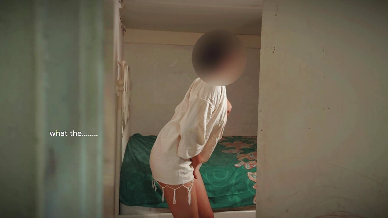 Caught my step-mom masturbation and happy ending